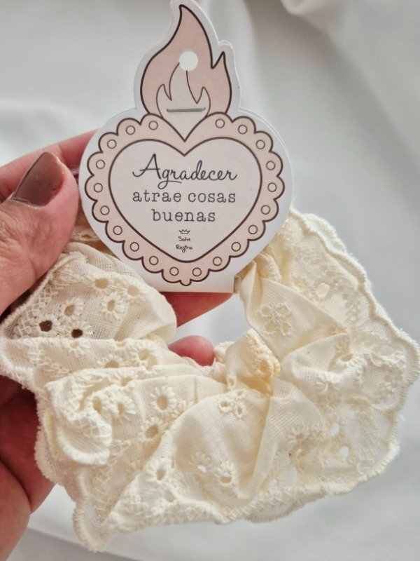 Producto - Scrunchie Paula (Crudo)