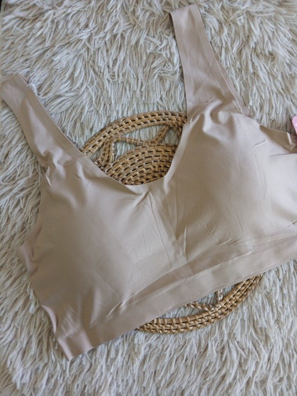 Producto - Top sin costura con tasa nude T.105