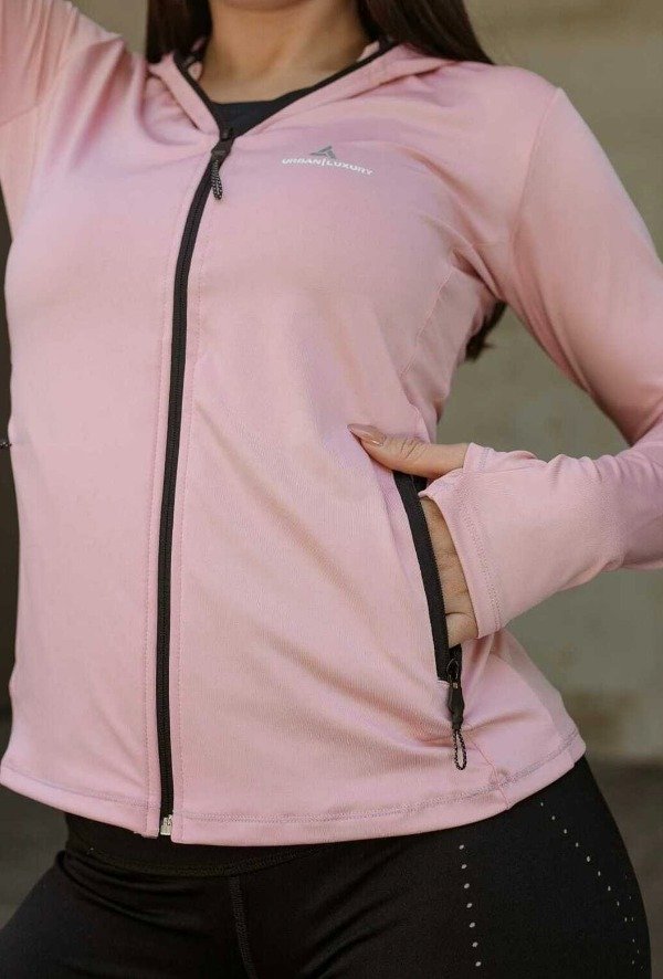 Producto - CAMPERA RUN TECH URBAM LUXURY