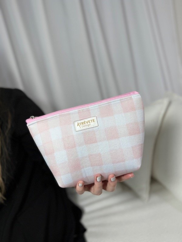 Producto - Neceser Amelia - Cuadrille rosa claro