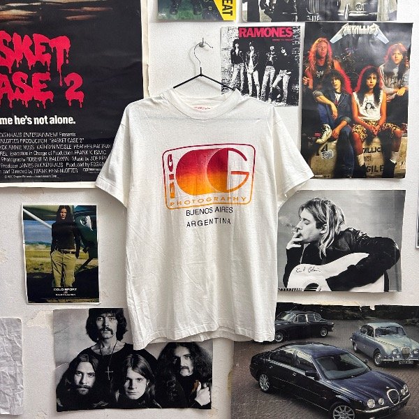 Producto - 1980s Remera Big Photography Buenos Aires