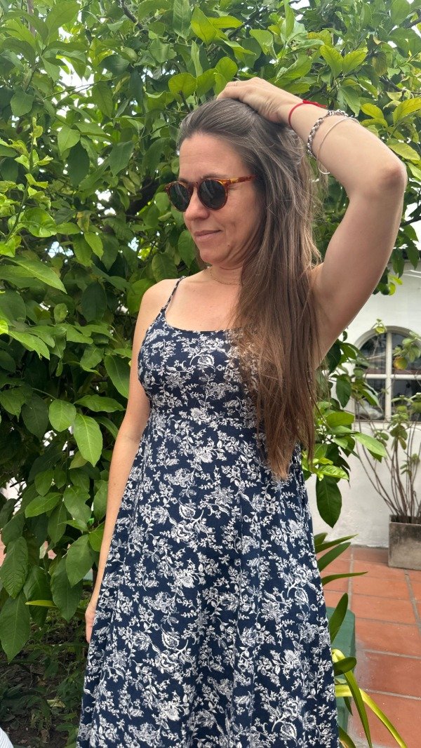 Producto - Vestido con laterales regulables