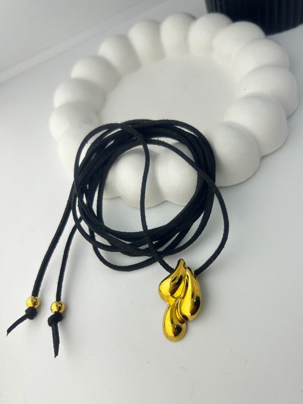 Producto - CHOCKER DE GAMUZA DORADO 5004