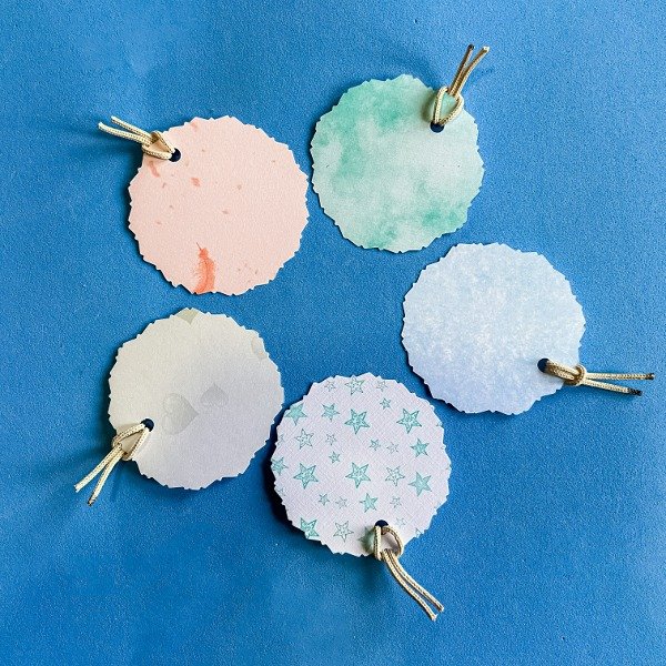 Producto - Tags con hilo circulares (6,5cm) (10 tags)
