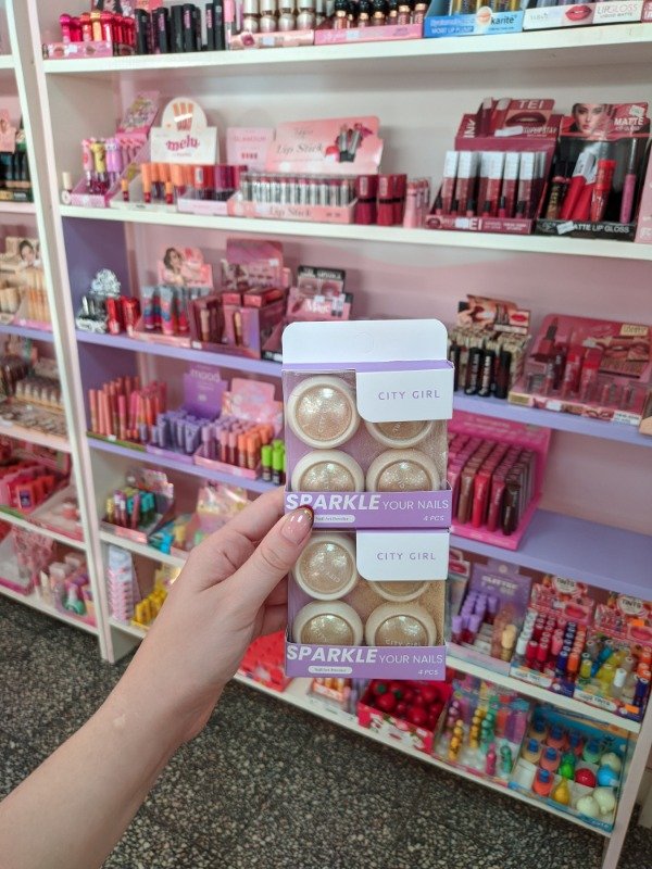 Producto - Brillos para uñas dorados x4
