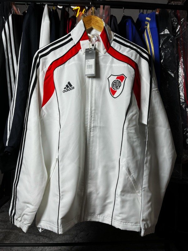 Producto - River
