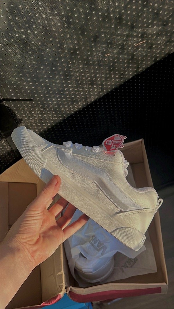 Producto - VANS KNU TOTAL WITHE