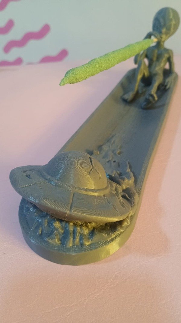 Producto - Portasahumerios Alien - 2