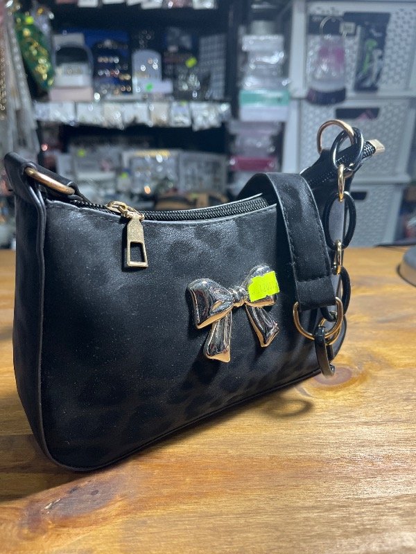 Producto - Cartera de moño