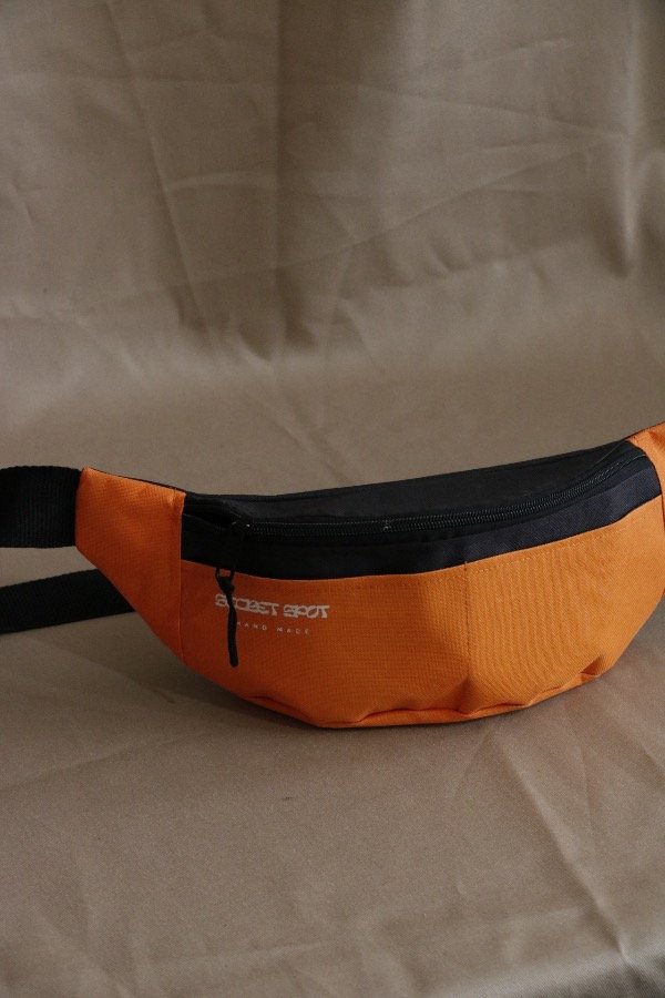 Producto - Riñonera naranja