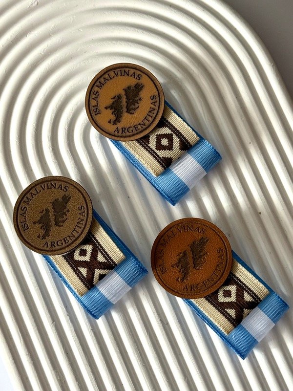 Producto - PRENDEDORES MALVINAS ARGENTINAS