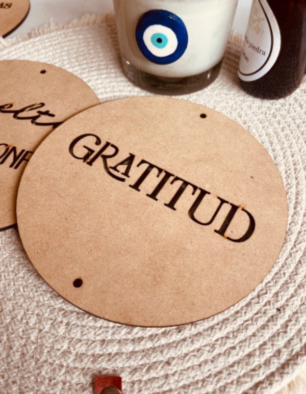 Producto - Círculo para borla 15 cm GRATITUD