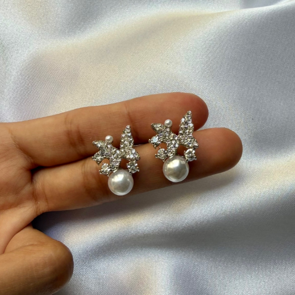 Producto - Aros mariposas strass perla