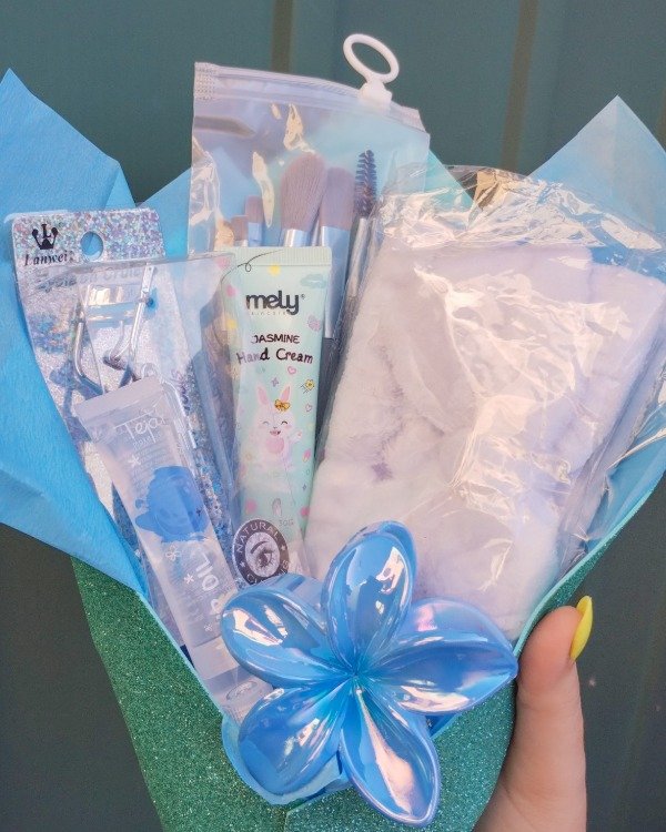 Producto - Ramos de maquillaje celeste