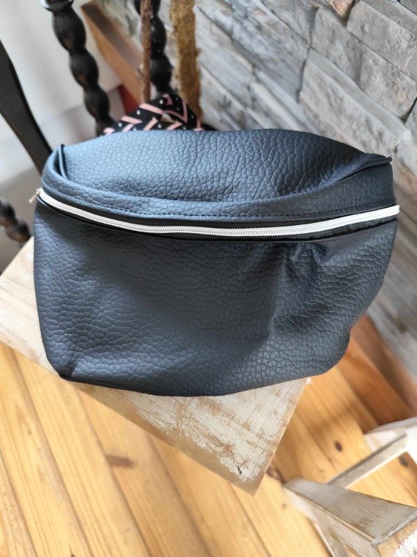 Producto - Riñonera XL negra