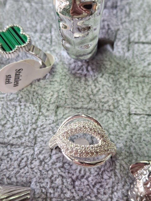 Producto - Anillo cubics