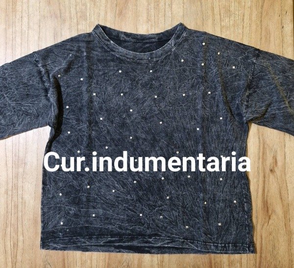 Producto - Remera con strass Talle 8