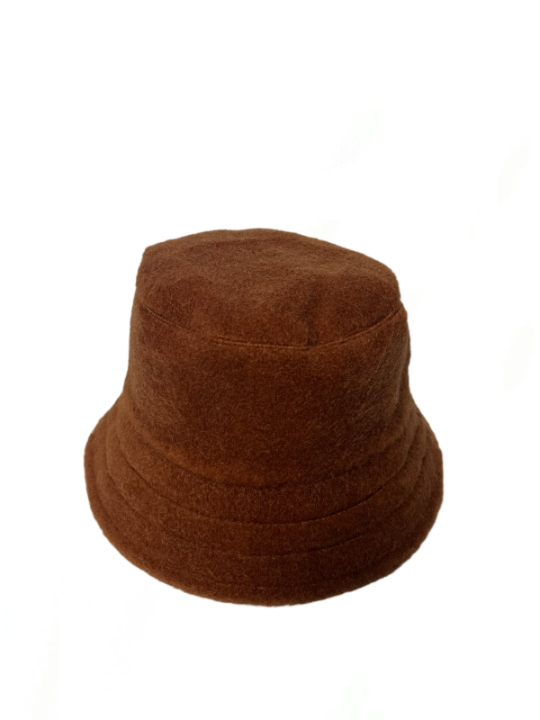 Producto - Piluso corderito liso marrón