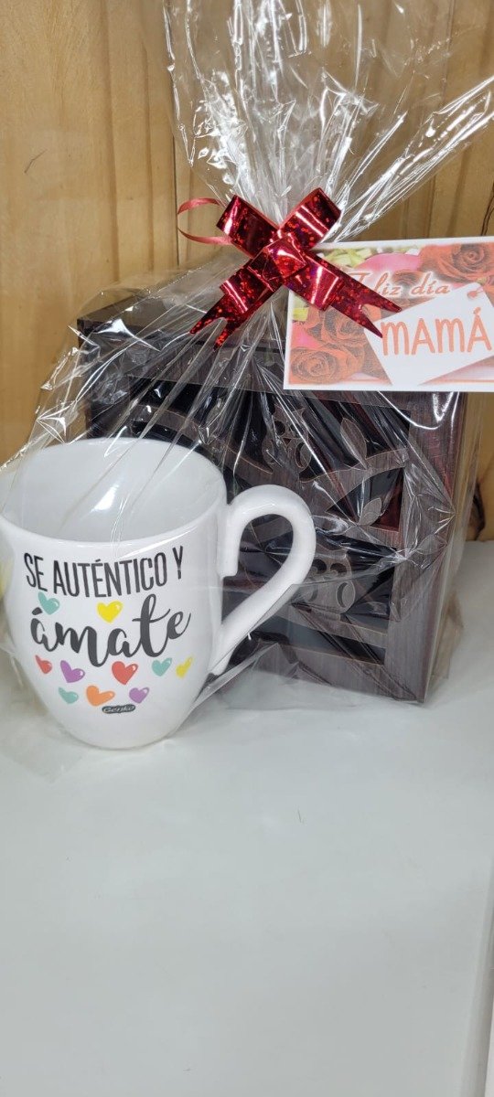 Producto - Caja de te con taza DM