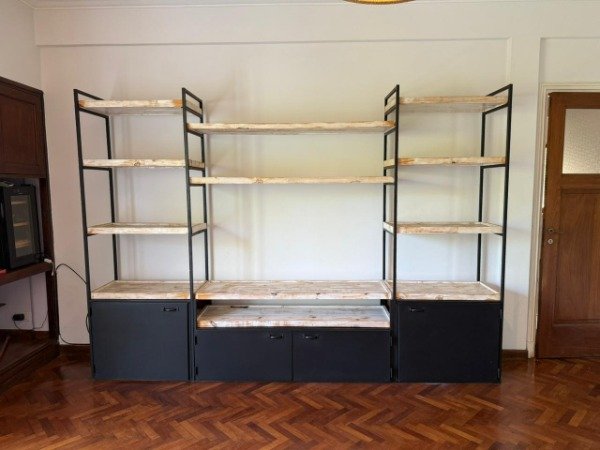 Producto - MODULAR INDUSTRIAL HIERRO Y MADERA 300x45x200 p/ TV 110x75 #10271