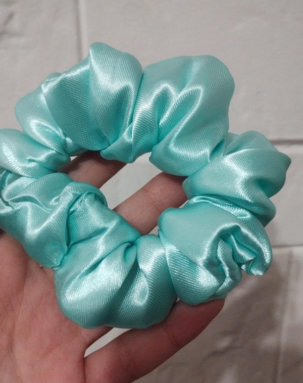 Producto - Scrunchie Verde Agua de Raso
