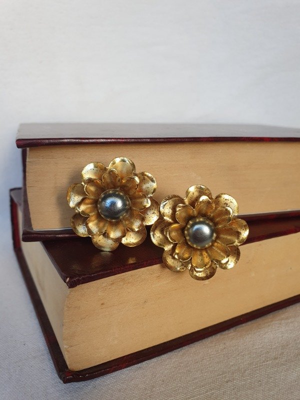 Producto - Broche 30s Anémonas del Rey Midas