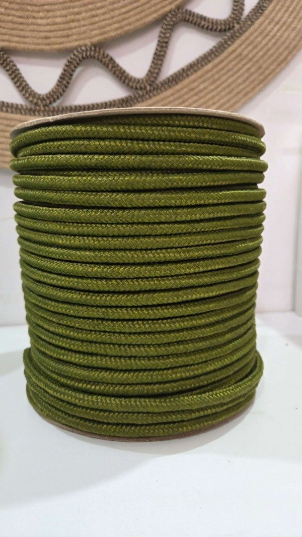 Producto - Cordon polipropileno CON ALMA 7mm VERDE OLIVA