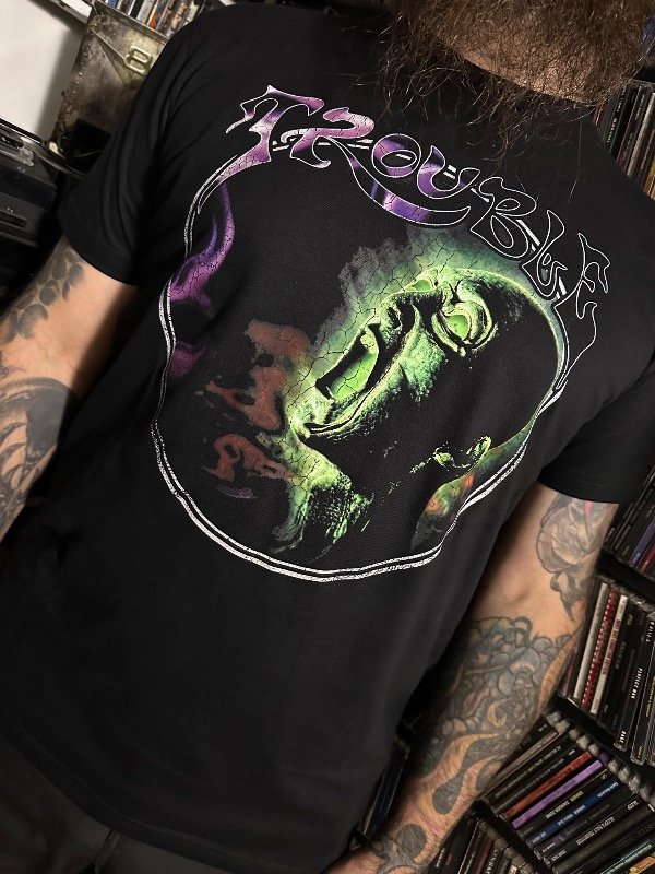 Producto - Remera - Trouble - Plastic Green Head