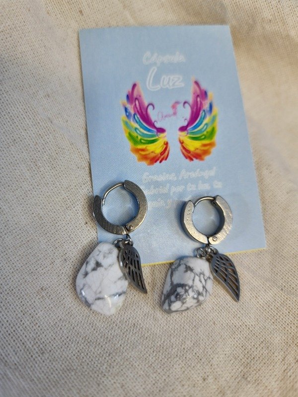 Producto - Aros Cápsula Luz Howlita Blanca