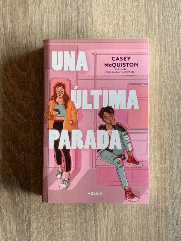 Producto - Una Última Parada - Casey McQuiston
