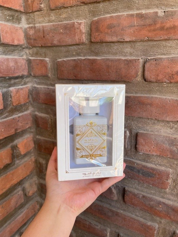 Producto - Bade'e Al Oud Honor Y Glory 100ML Unisex