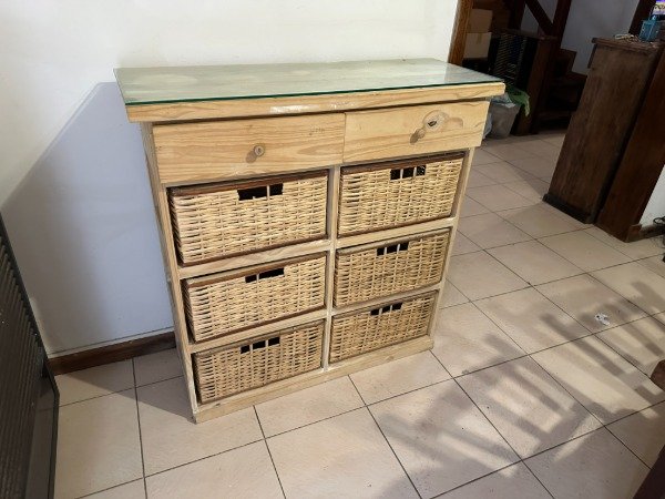 Producto - MUEBLE DE PINO CAJONES DE MIMBRE CON VIDRIO PROTECTOR 93x33x95 #11773