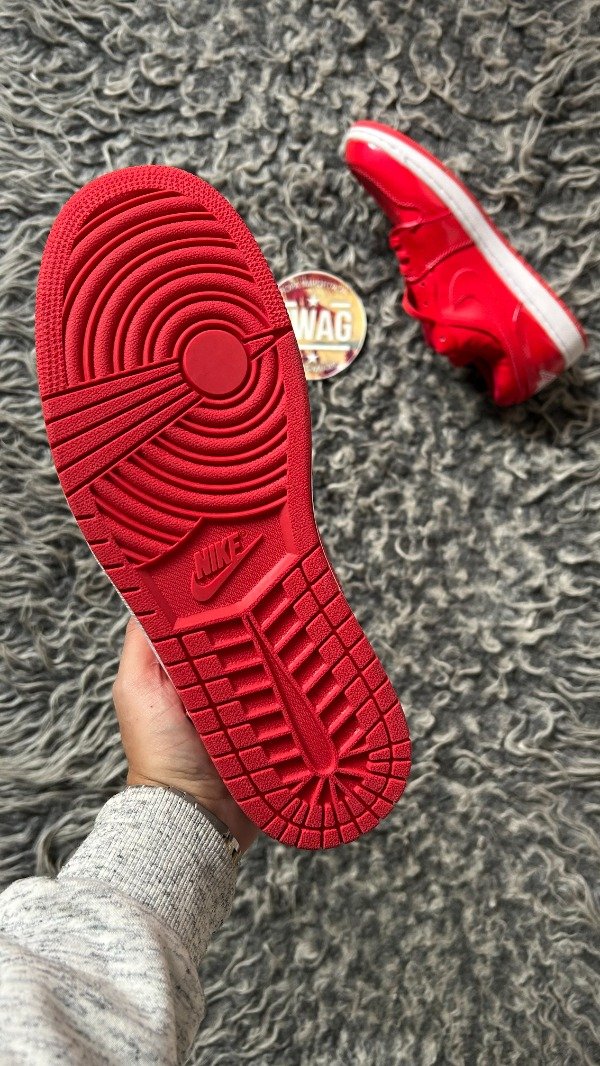 Producto - JORDAN RETRO 1 LOW PATENT RED - 3