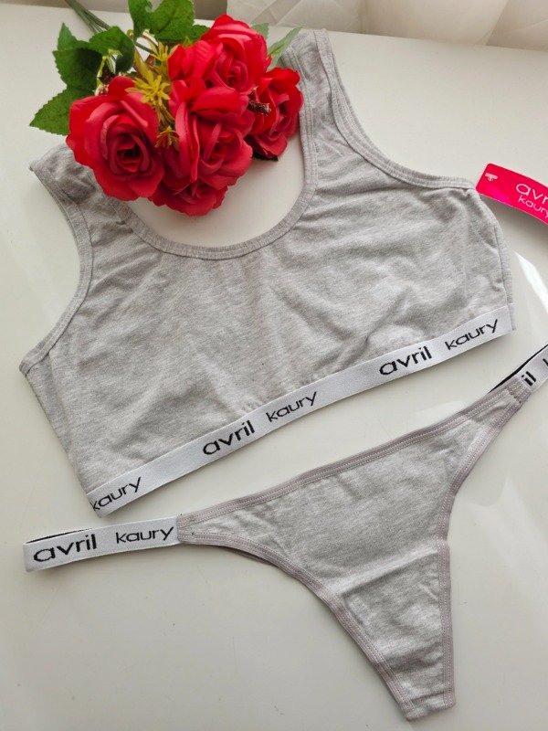 Producto - Conjunto Deportivo Avril Gris