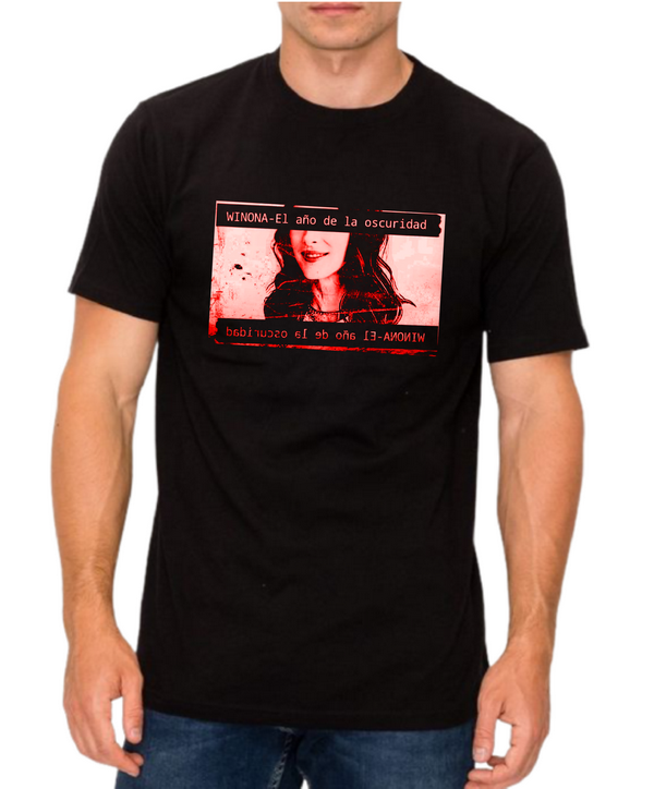 Producto - Remera Experimento Winona El año de la oscuridad RED
