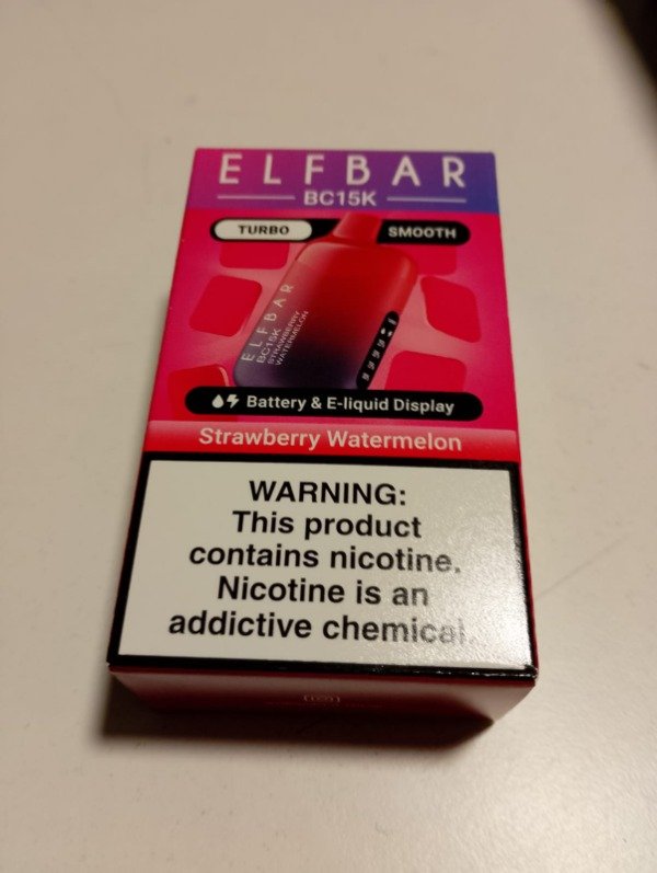 Producto - ELFBAR 15.000 PUFF "STRAWBERRY WATERMELON"