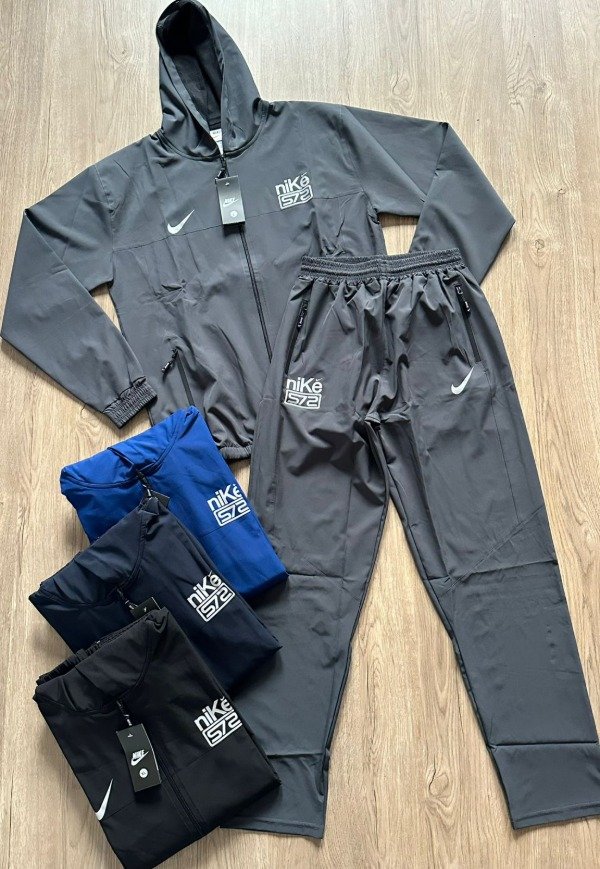 Producto - Conjunto Nike S72