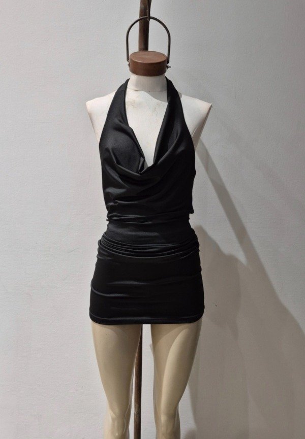 Producto - VESTIDO CAPRI // NEGRO