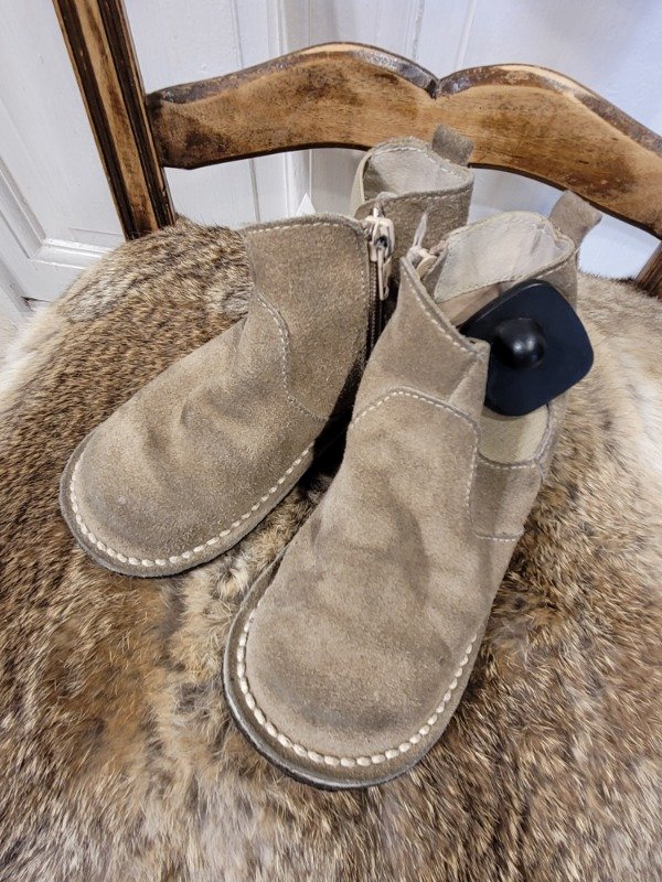 Producto - Botas MIMO beige gamuzada Talle 26 - PRECIO: 8X