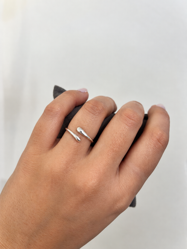 Producto - Anillo de plata 925 entrecruzado