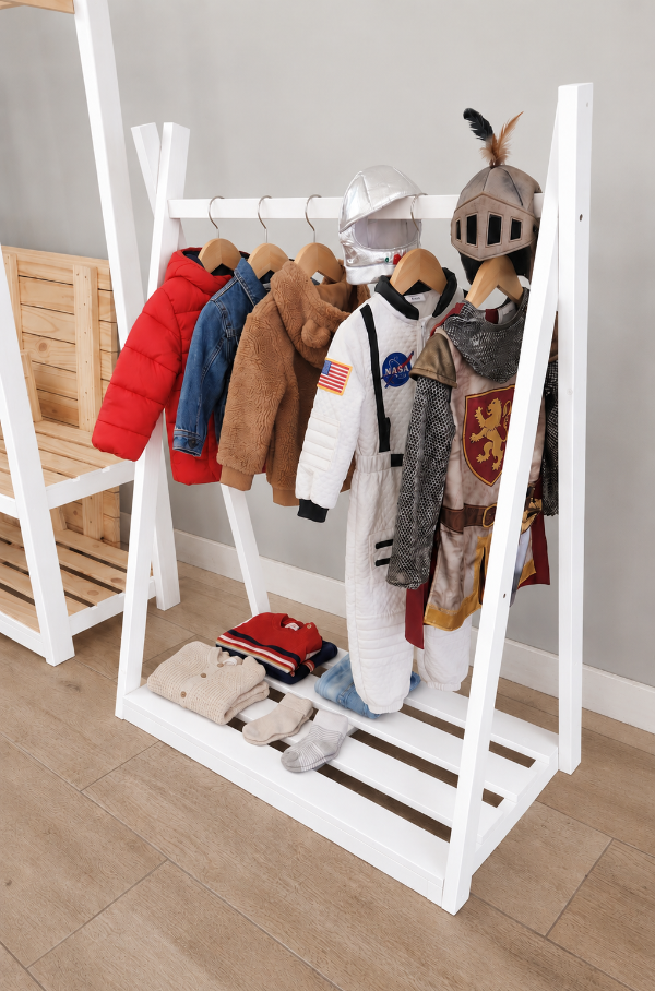 Producto - Perchero disfraces COLOR - 3