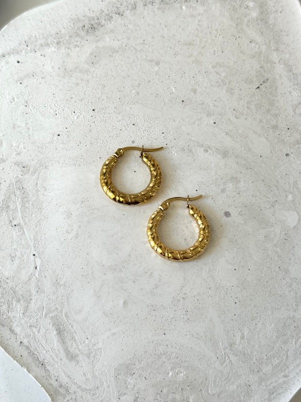Producto - Acero dorado argollas