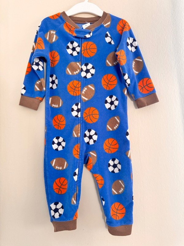 Producto - Pijamas polar CARTERS 18 meses na60