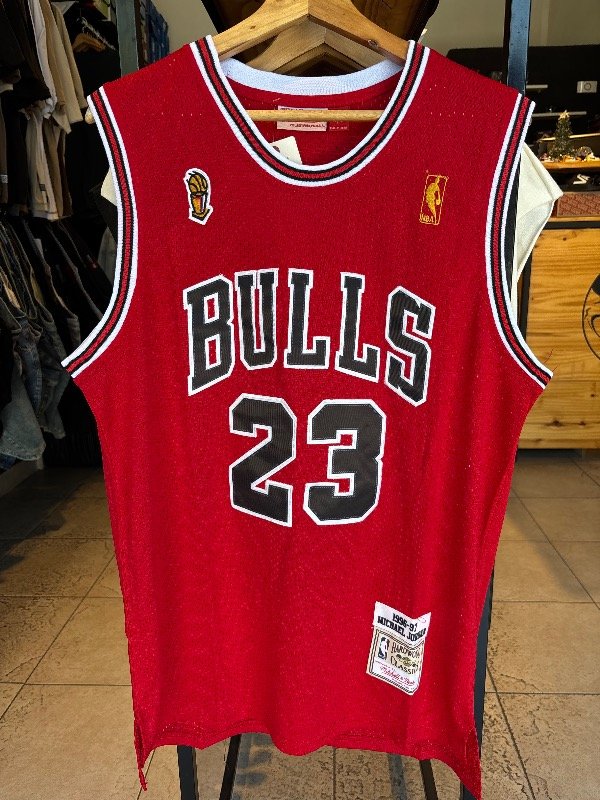 Producto - Musculosa Chicago Roja