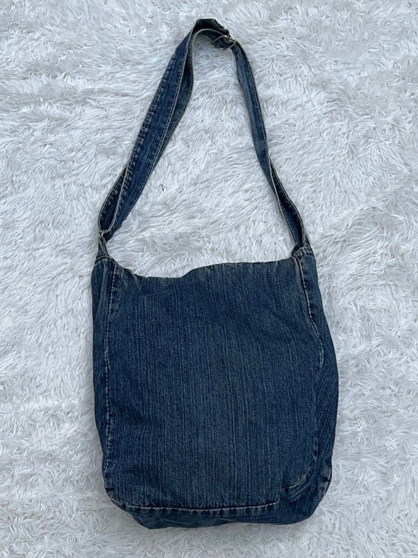 Morral jeans y2k — imagen 4