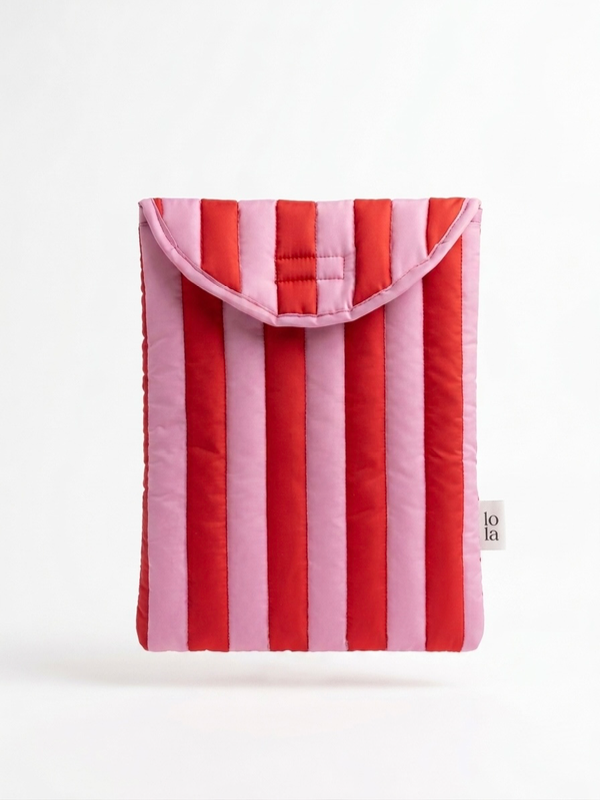 Producto - PRE VENTA - PUFFER CASE  RAYAS ROSAS Y ROJAS (IPAD)