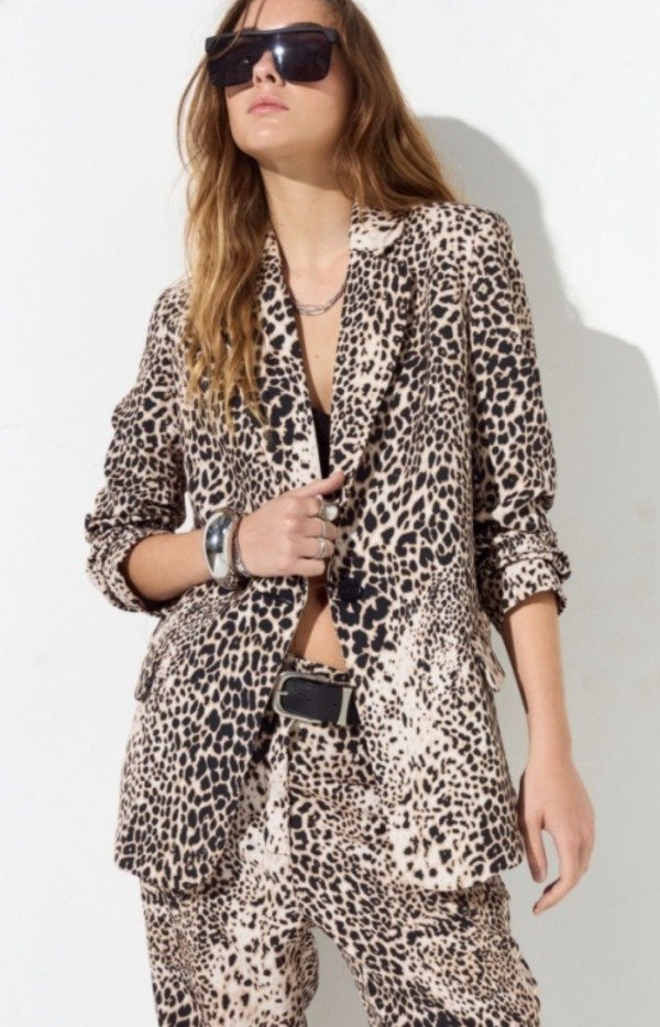 Producto - Blazer Bisfuri Leorap