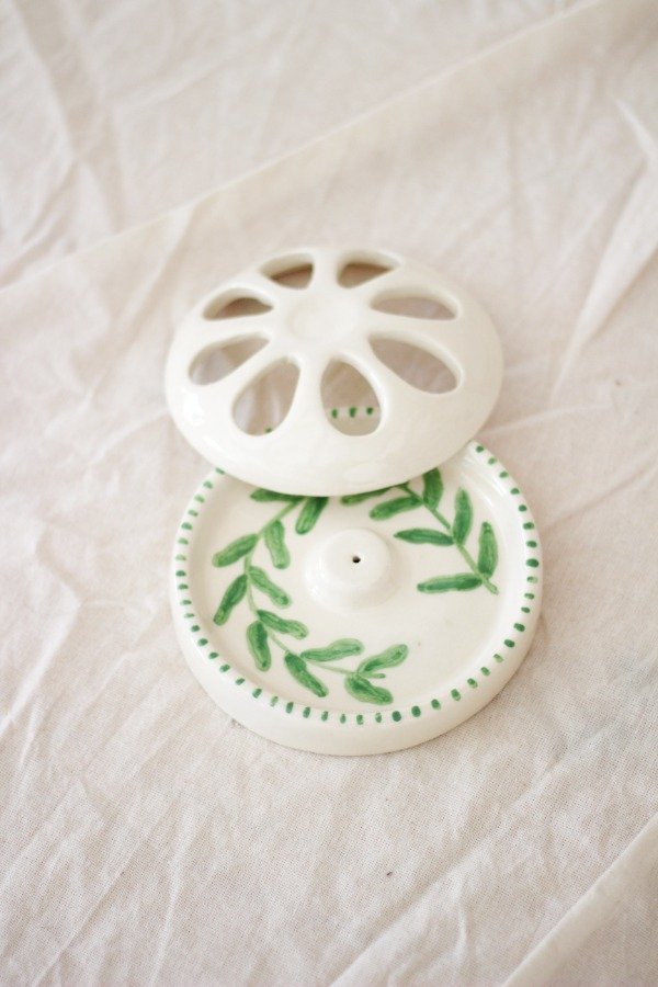 Producto - Porta espiral / sahumerio Bouyí Flores verdes