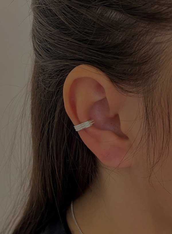 Producto - Cuff liso con 3 lineas