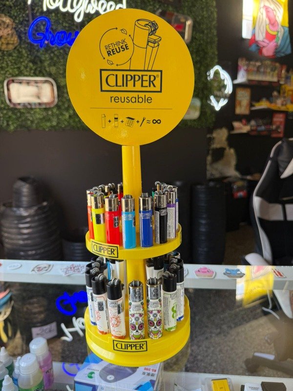 Producto - ENCENDEDORES CLIPPER - VARIOS DISEÑOS RECARGABLES